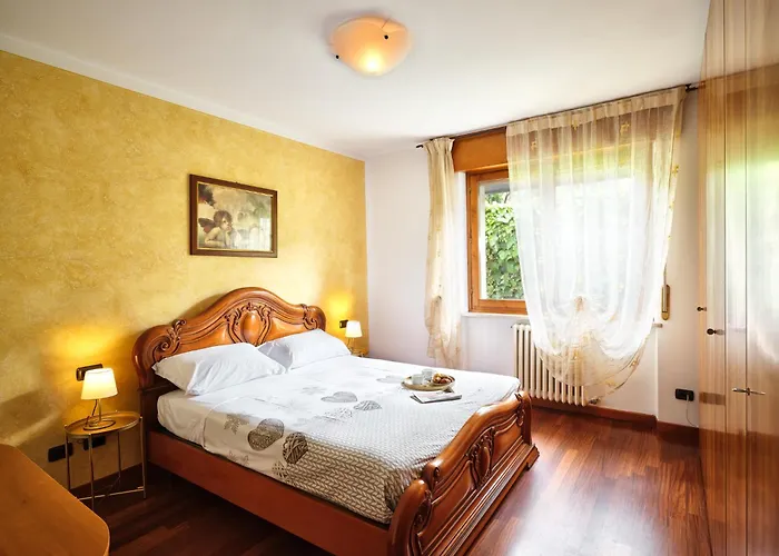 Casa Di Fido - Regarda Travel Bardolino